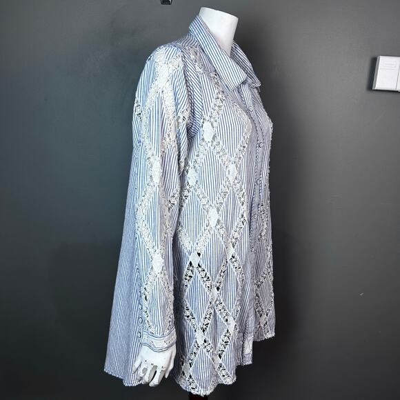Free People Top small button down all over crochet oxford Maldives Stripes NWT - Picture 9 of 14